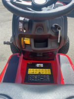 MTD Smart RF 130 H Rasentraktor inkl. Mulchkit und Seitendeflektor – Bild 13
