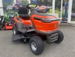 Husqvarna TS 114 Rasentraktor – Bild 2